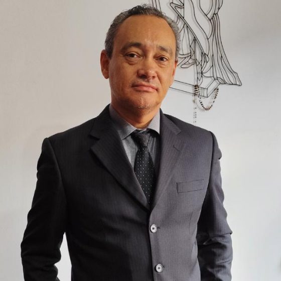Dr. Louis Albert dos Rios